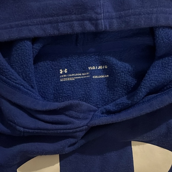 Under Armour hoodie- youth - Picture 2 of 2